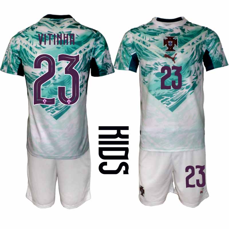 Portugal Bortaställ VM 2026 Barn – Vitinha #23 Fotbollsset Tröja & Shorts 1 Portugal Bortaställ VM 2026 Barn – Vitinha #23 Fotbollsset Tröja & Shorts