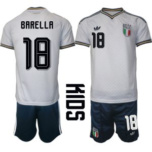 Italien Bortaställ VM 2026 Barn Nicolò Barella 18 Tröja och Shorts