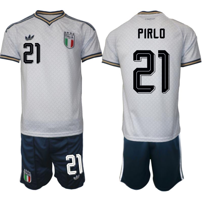 Italien Bortaställ VM 2026 Herr Andrea Pirlo 21 Tröja och Shorts 1 Italien Bortaställ VM 2026 Herr Andrea Pirlo 21 Tröja och Shorts