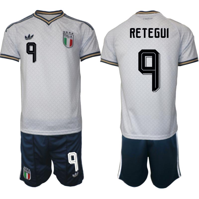 Italien Bortaställ VM 2026 Herr Mateo Retegui 9 Tröja och Shorts 1 Italien Bortaställ VM 2026 Herr Mateo Retegui 9 Tröja och Shorts