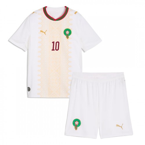 Marocko VM 2026 Brahim Díaz #10 Bortaställ Barn Fotbollskit (Tröja + Shorts) 2 Marocko VM 2026 Brahim Díaz #10 Bortaställ Barn Fotbollskit (Tröja + Shorts)