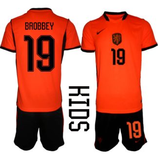 Nederländerna Hemmaställ VM 2026 Barn Brian Brobbey 19 Tröja och Shorts